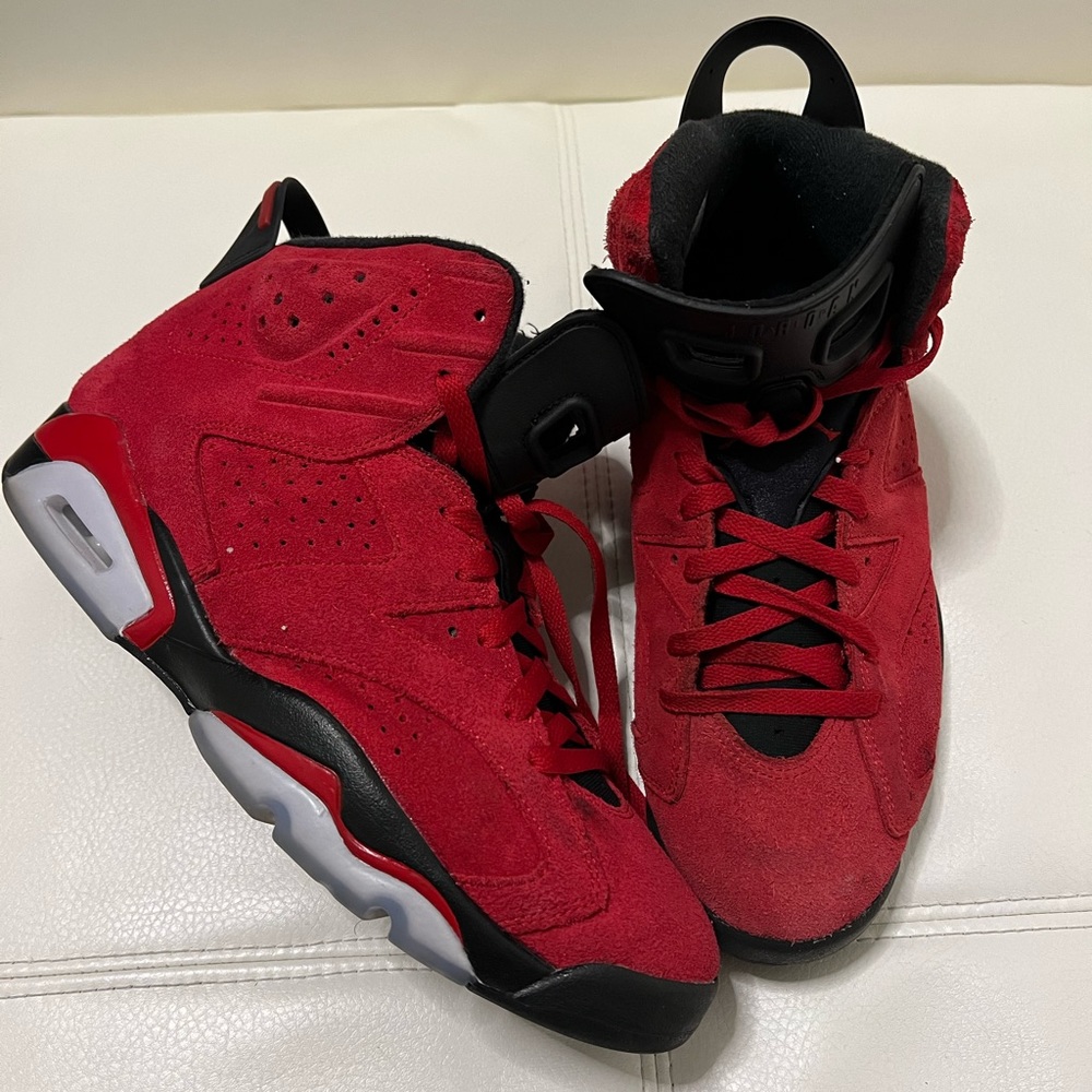 Men’s Jordan 6 Retro Toro Bravo